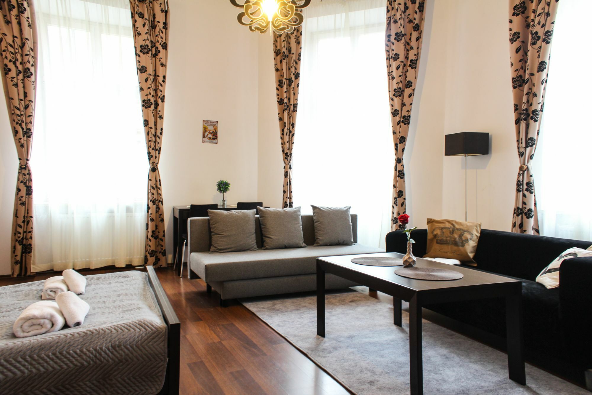 Old Town Apartments Krupnicza Красков Екстериор снимка